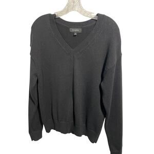 Banana Republic Women’s SMALL V neck black sweater. EUC. Pre owned.